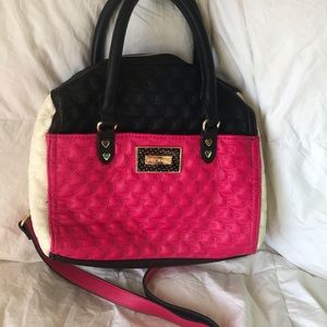 💖✨ Betsey Johnson Pink Black White Quilted Purse Bag Vintage